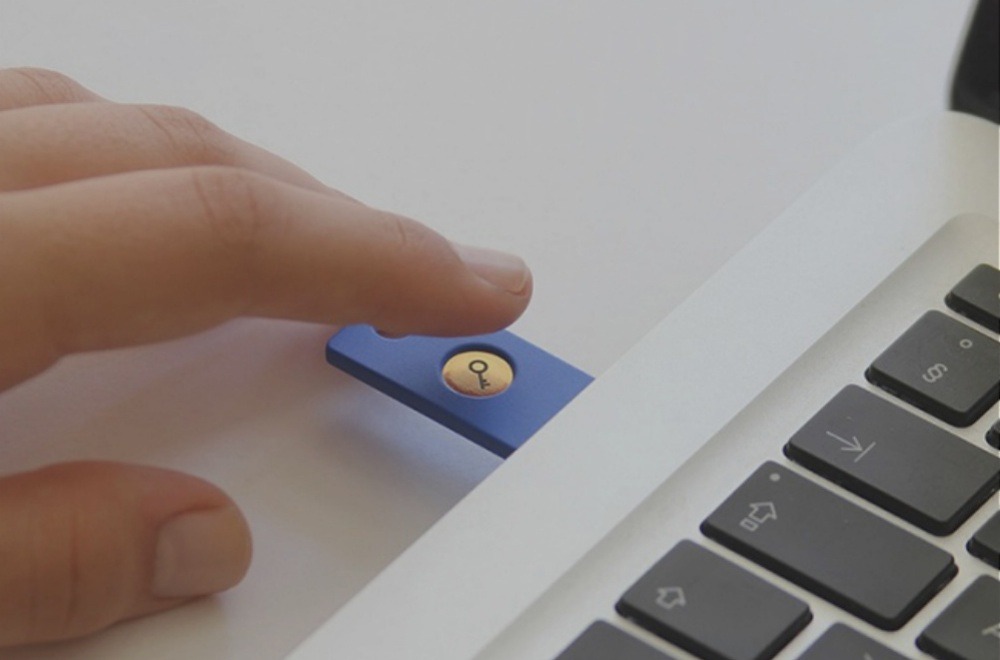 Chữ ký số USB Token